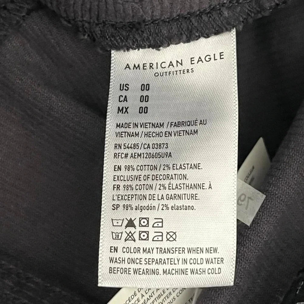 American Eagle Black Corduroy Mini Skirt Size 00 High Rise A-Line NWT